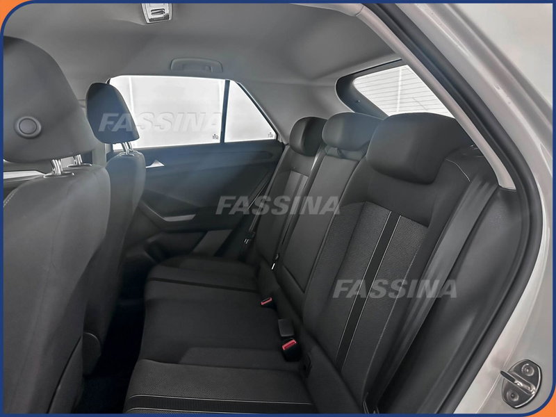 Volkswagen T-Roc usata a Milano (10)