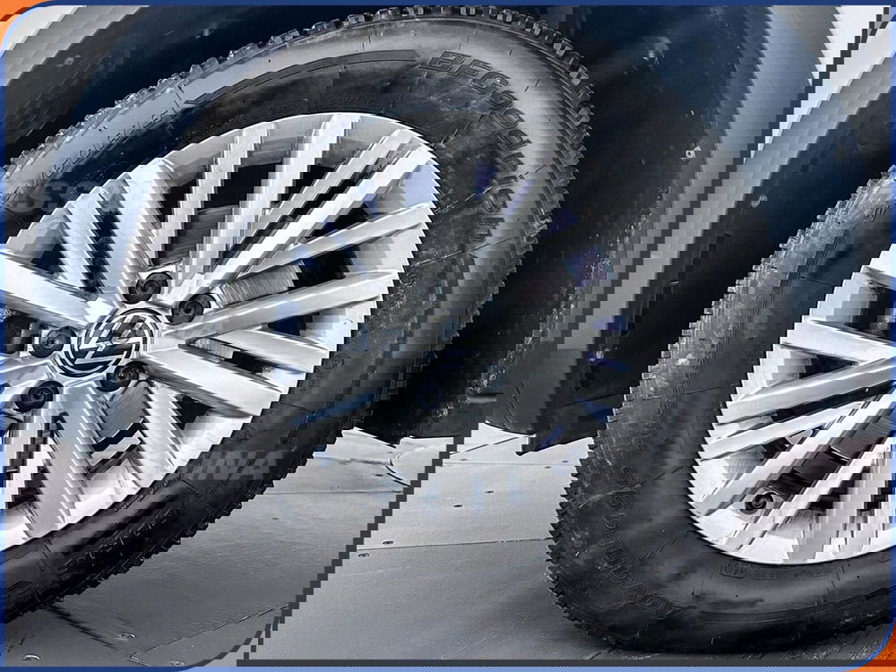 Volkswagen T-Roc usata a Milano (7)