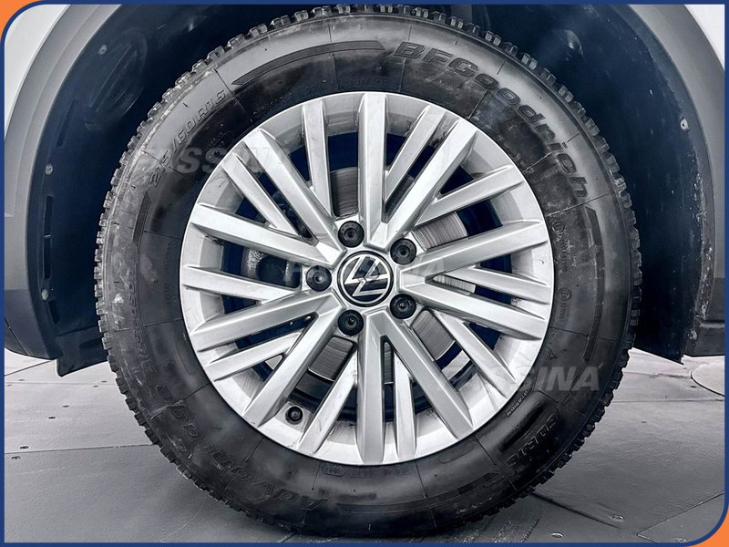 Volkswagen T-Roc usata a Milano (7)