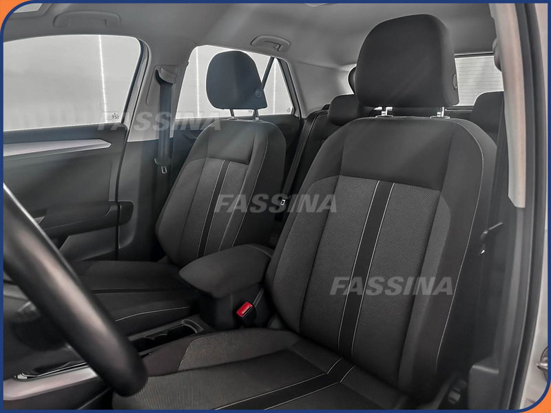 Volkswagen T-Roc usata a Milano (8)