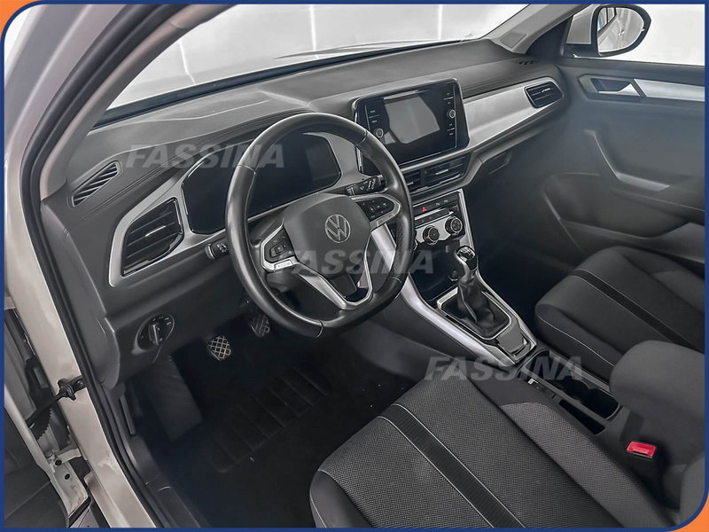 Volkswagen T-Roc usata a Milano (9)