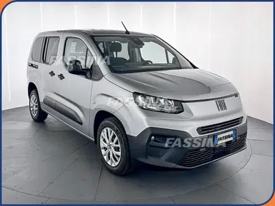 Fiat Dobl&ograve; 1.5 d 130cv nuova a Milano