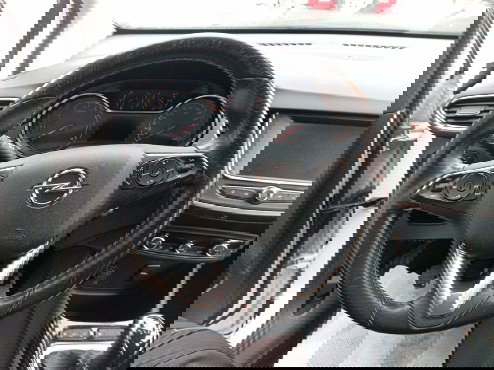 Opel Crossland X usata a Parma (11)