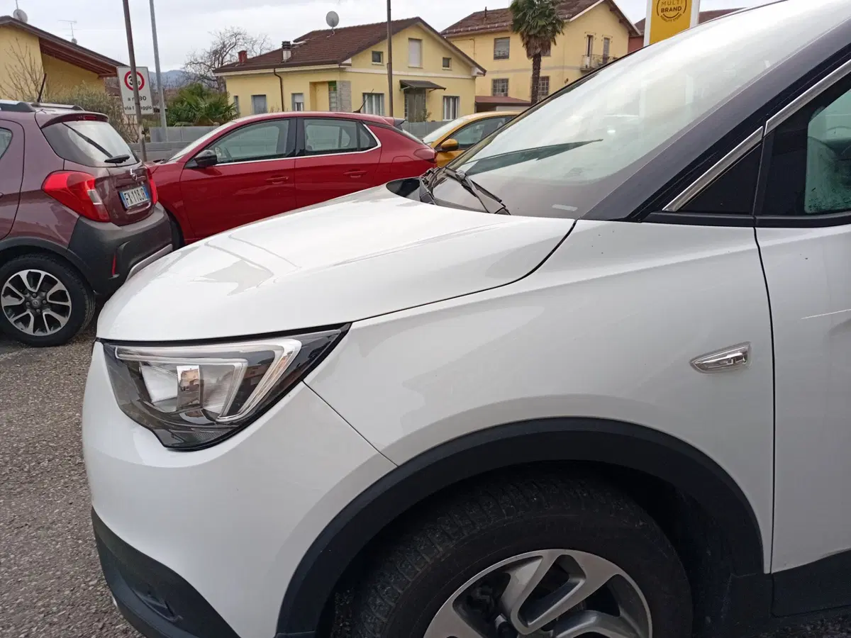 Opel Crossland X usata a Parma (19)