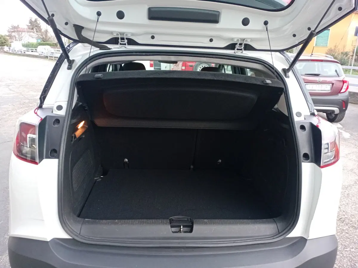 Opel Crossland X usata a Parma (20)