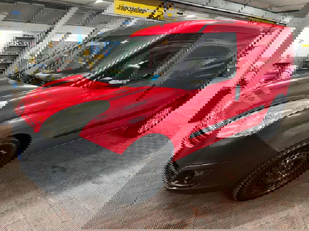 Opel Combo usata a Foggia