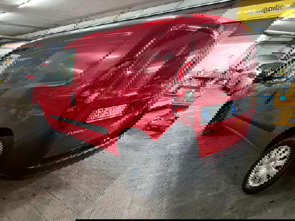 Opel Combo usata a Foggia (11)