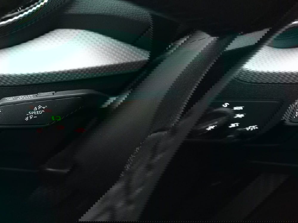 Audi Q2 usata a Bari (13)