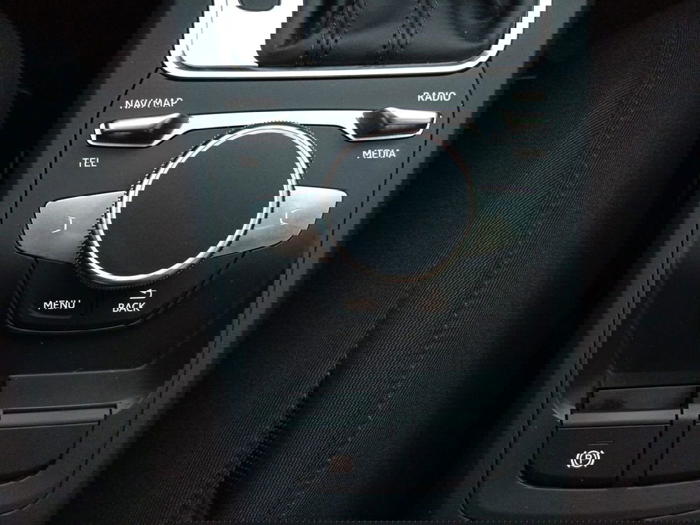 Audi Q2 usata a Bari (6)