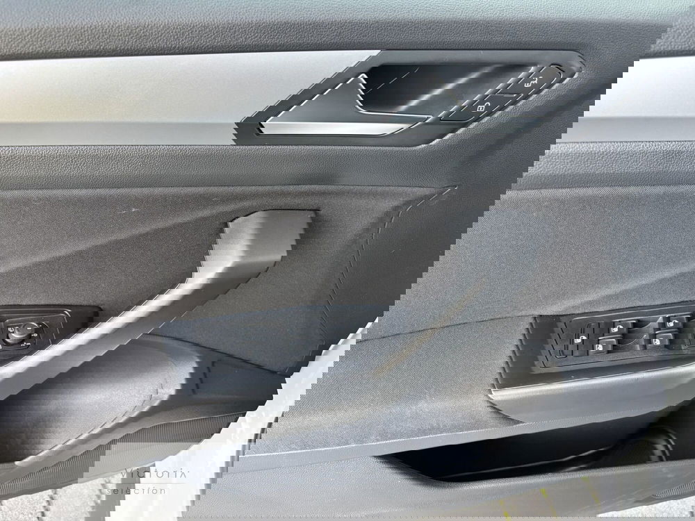 Volkswagen T-Roc usata a Brescia (7)