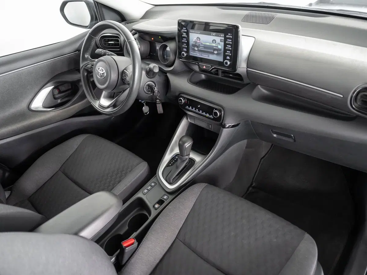 Toyota Yaris usata a Foggia (6)