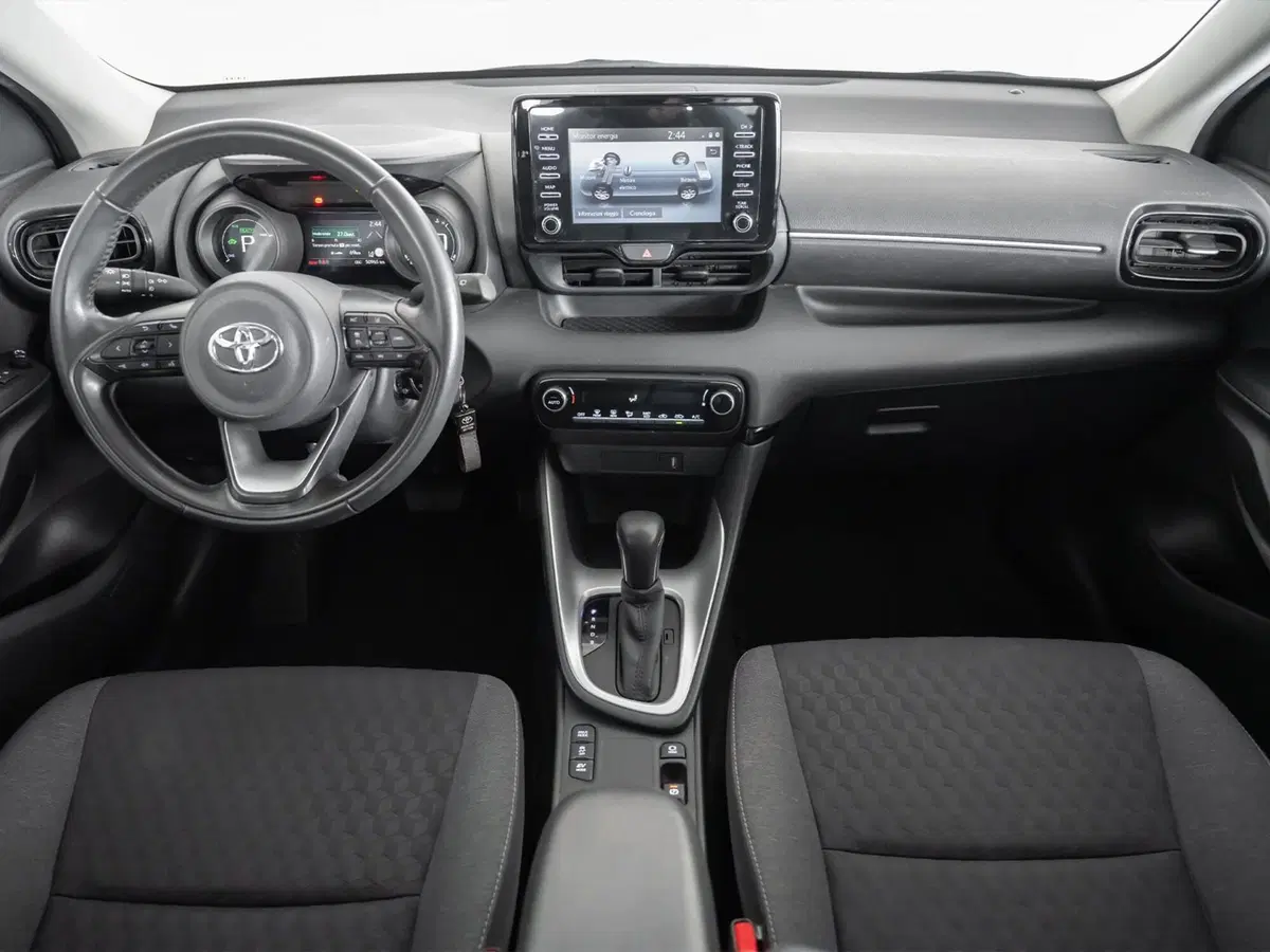 Toyota Yaris usata a Foggia (9)