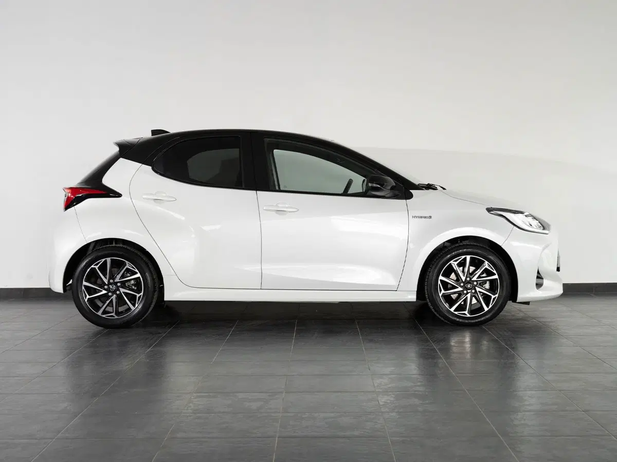 Toyota Yaris usata a Foggia (15)