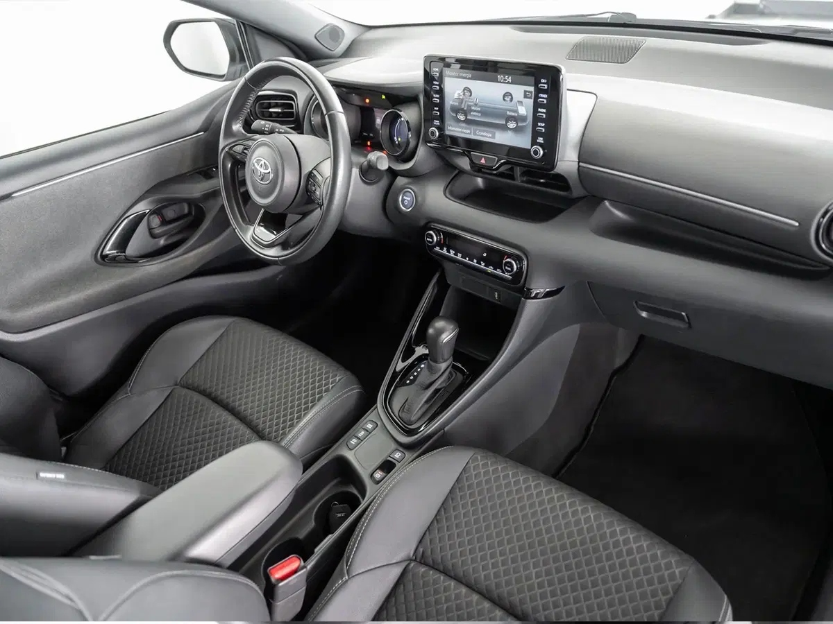 Toyota Yaris usata a Foggia (6)