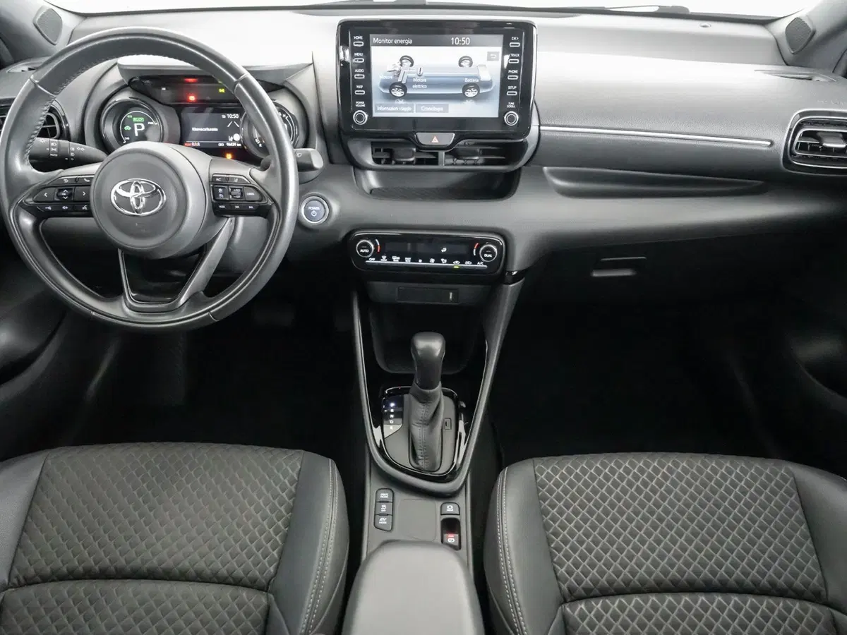 Toyota Yaris usata a Foggia (9)