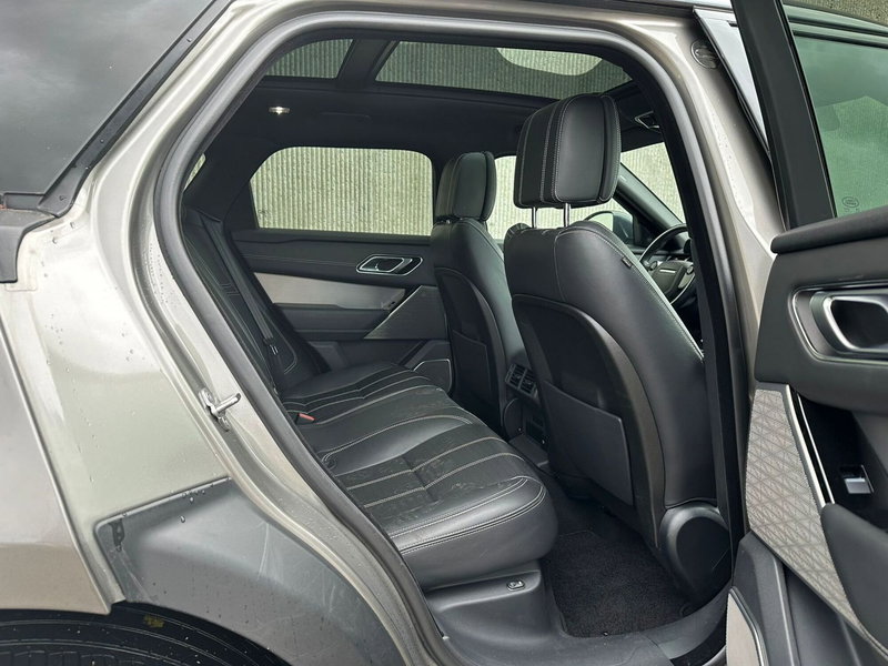 Land Rover Range Rover Velar usata a Salerno (5)