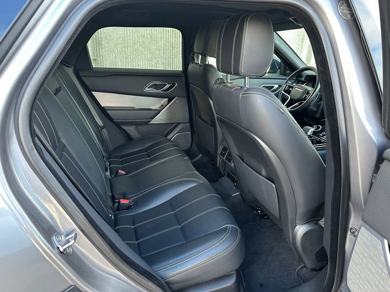 Land Rover Range Rover Velar usata a Salerno (5)