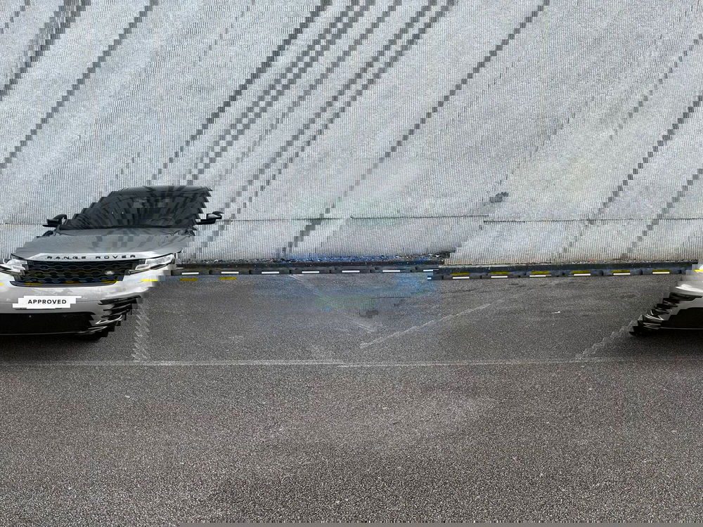 Land Rover Range Rover Velar usata a Salerno (8)
