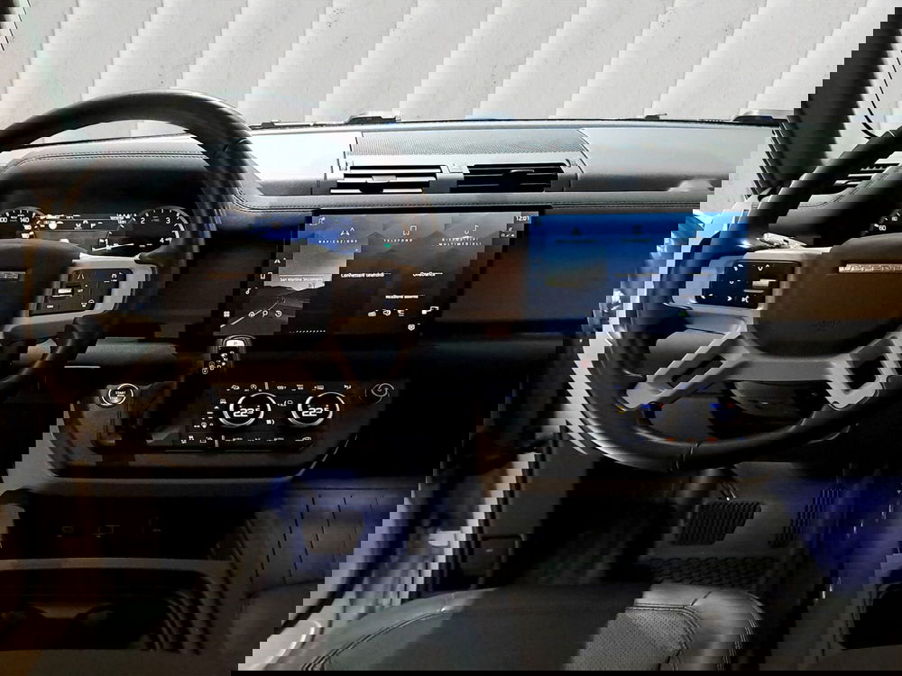 Land Rover Defender usata a Pavia (4)