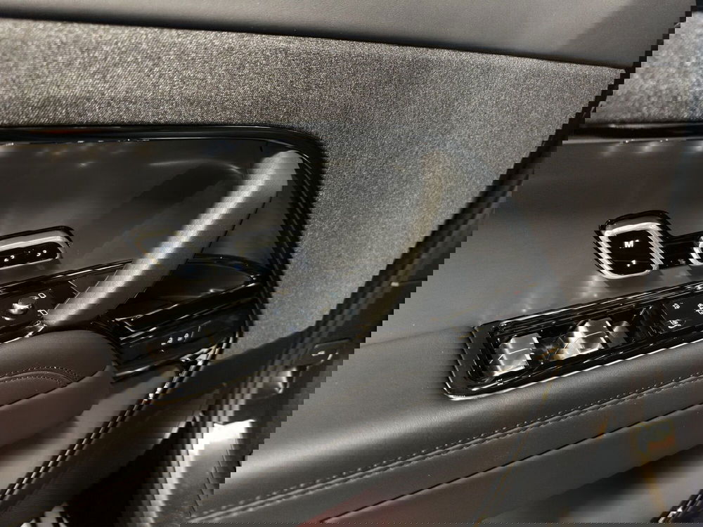 Land Rover Range Rover Sport usata a Milano (18)