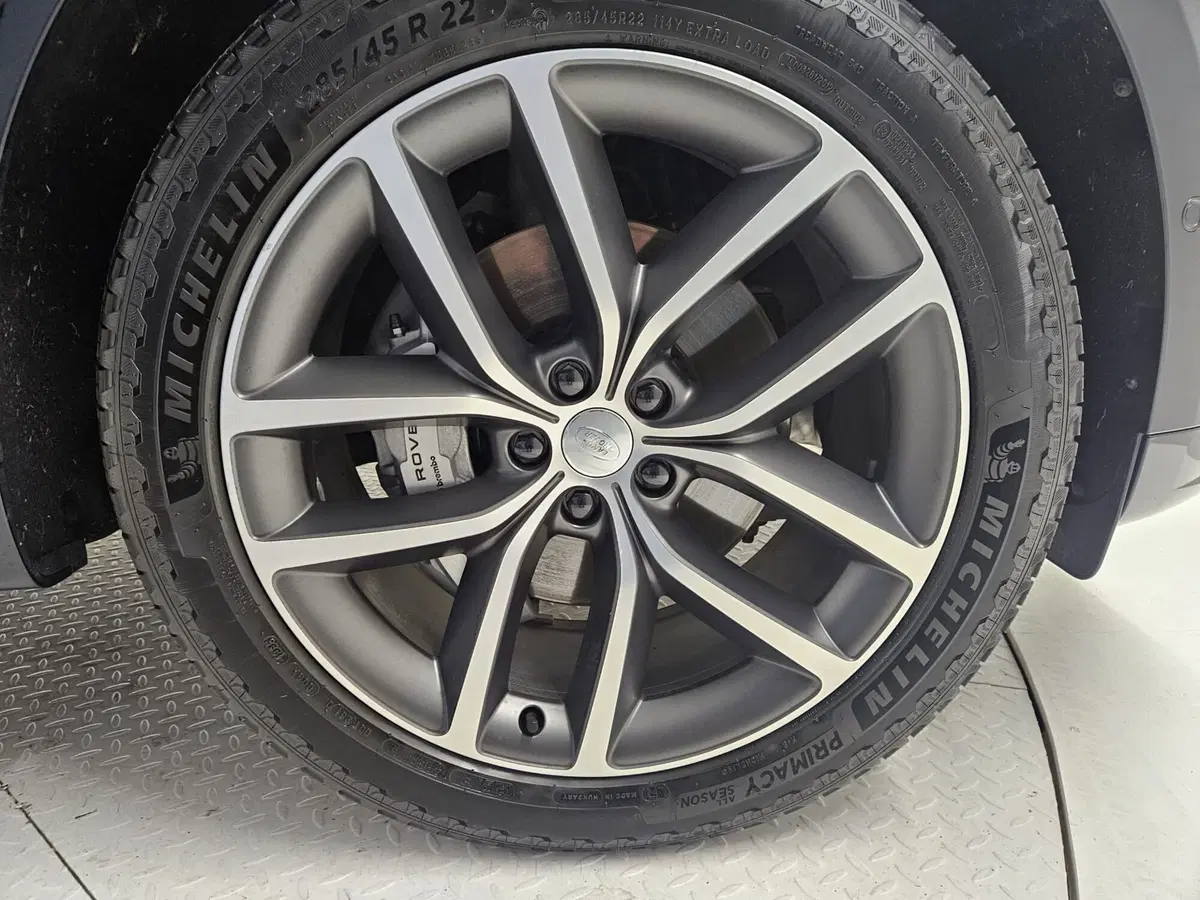 Land Rover Range Rover Sport usata a Bergamo (9)