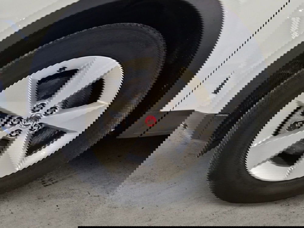 Jaguar E-Pace usata a Firenze (9)