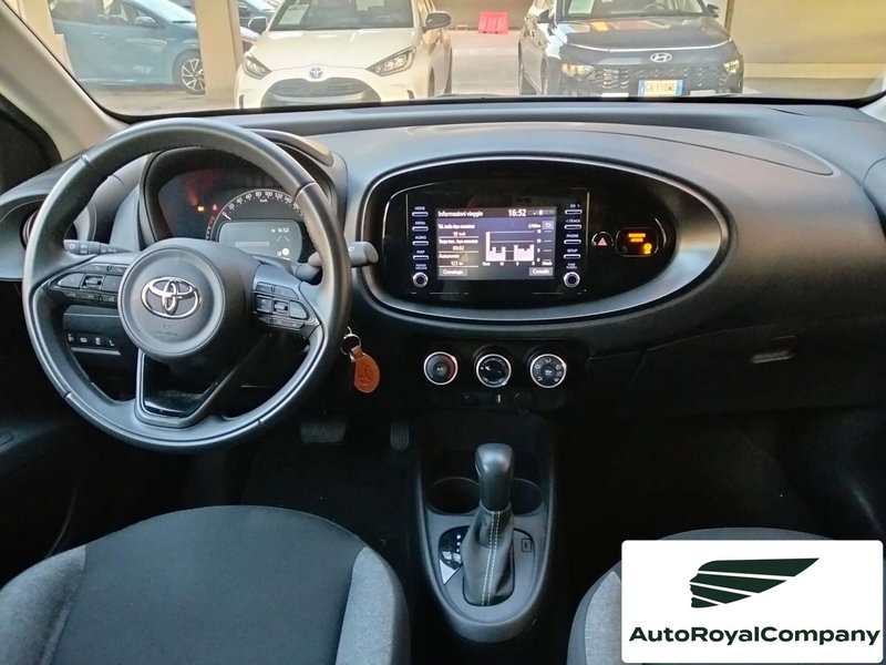 Toyota Aygo X usata a Roma (7)