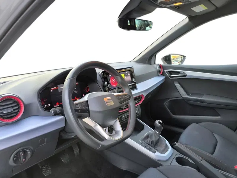 SEAT Arona usata a Udine (10)