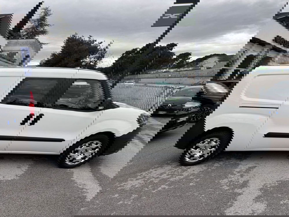 Fiat Doblò Furgone usata a Ancona (4)