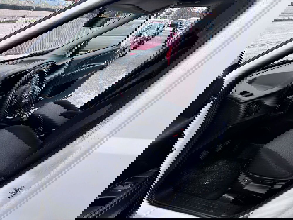 Fiat Doblò Furgone usata a Ancona (9)