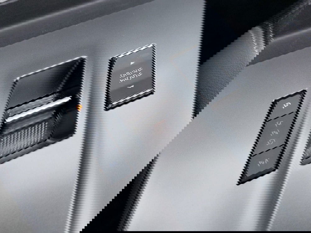 Opel Mokka usata a Pavia (10)