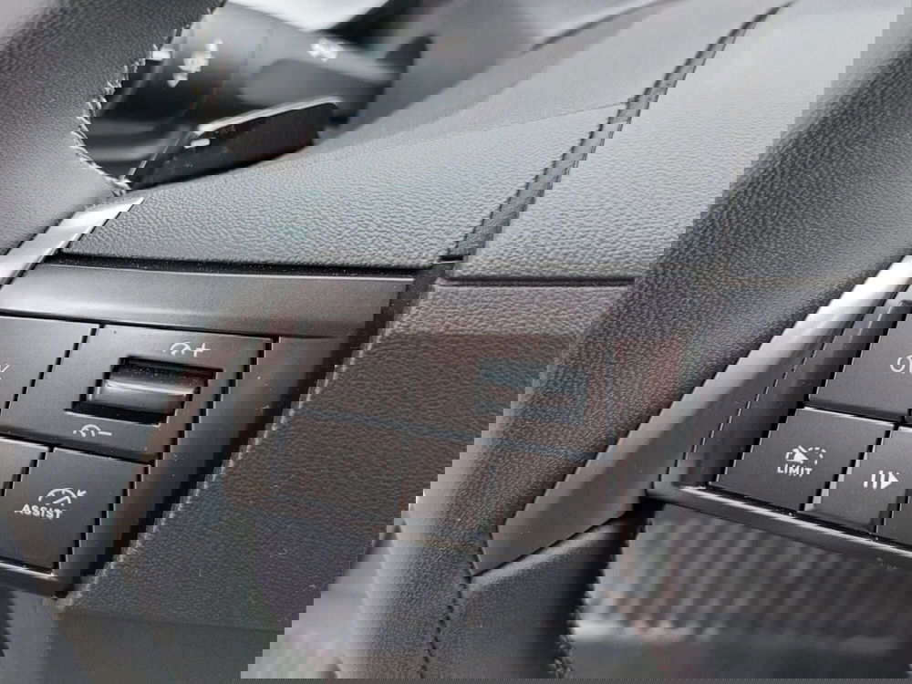 Opel Mokka usata a Pavia (11)