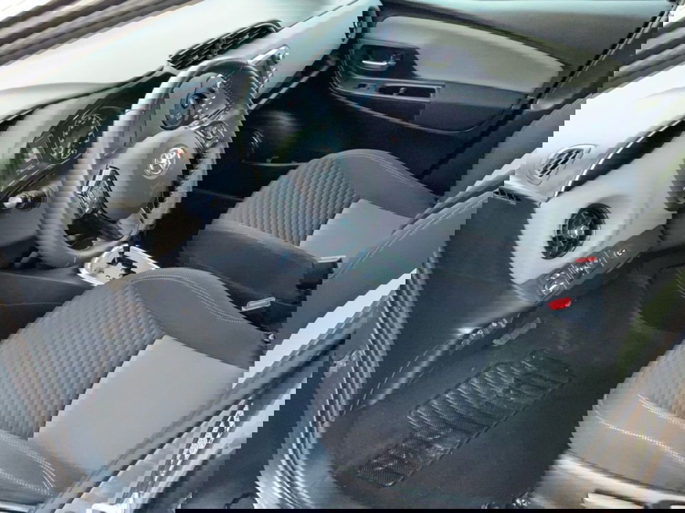 Toyota Yaris usata a Reggio Calabria (9)