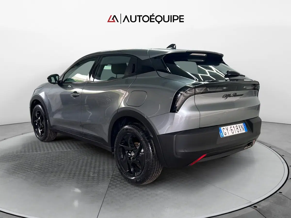 Alfa Romeo Junior usata a Roma (3)