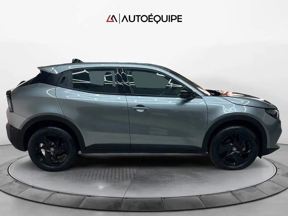 Alfa Romeo Junior usata a Roma (6)