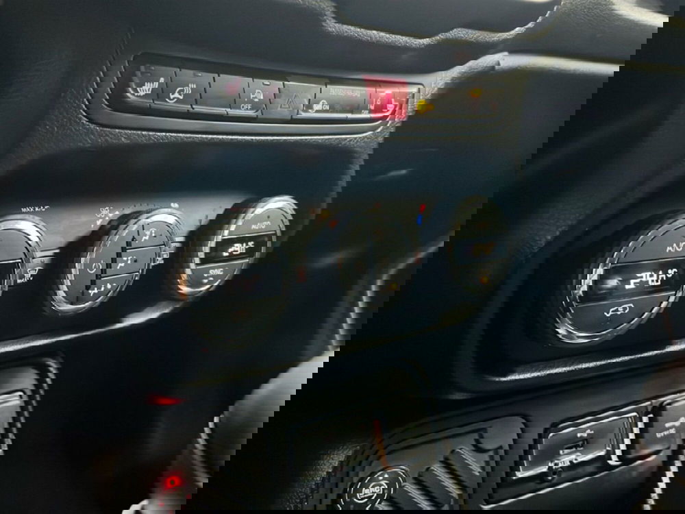 Jeep Renegade usata a Roma (18)