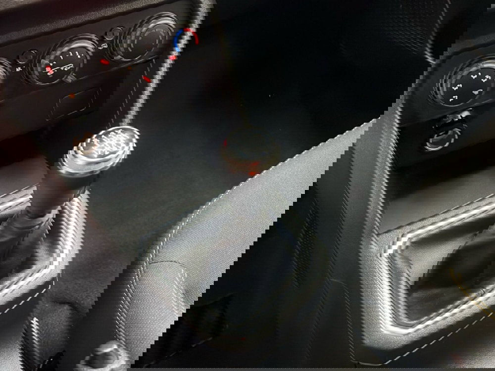 Dacia Sandero usata a Roma (17)