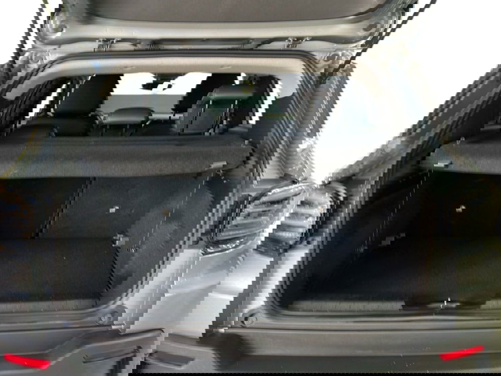 Jeep Avenger usata a Roma (10)