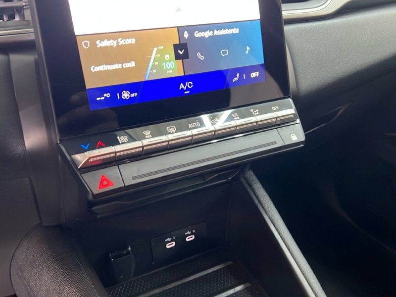 Renault Symbioz usata a Roma (16)