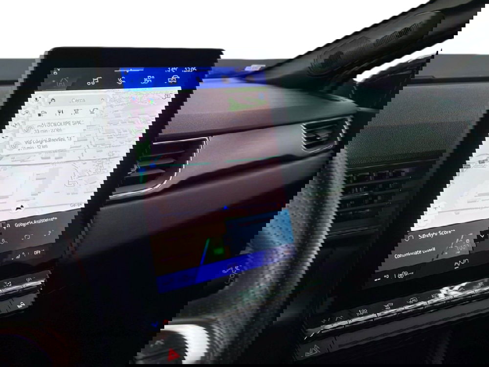 Renault Symbioz usata a Roma (17)