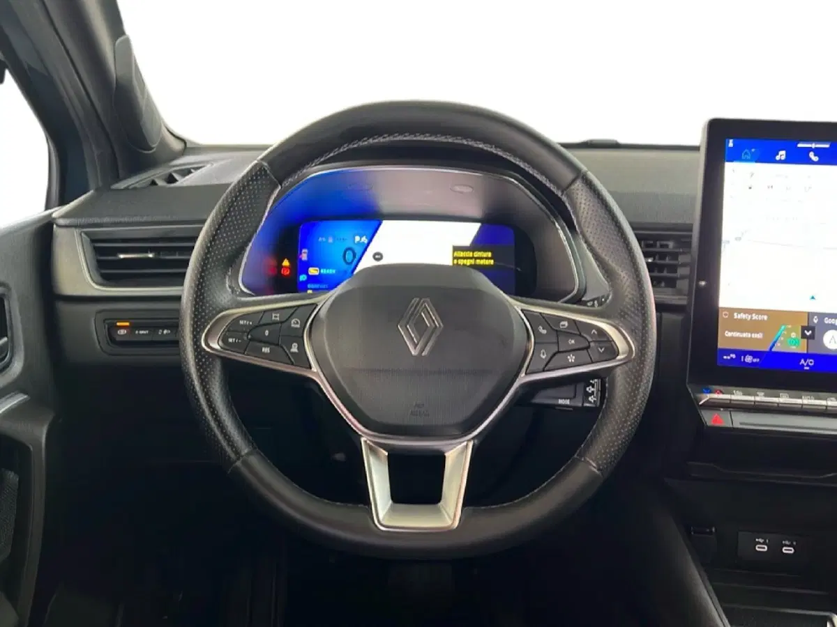 Renault Symbioz usata a Roma (18)
