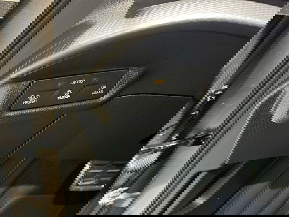 Cupra Tavascan nuova a Vicenza (14)