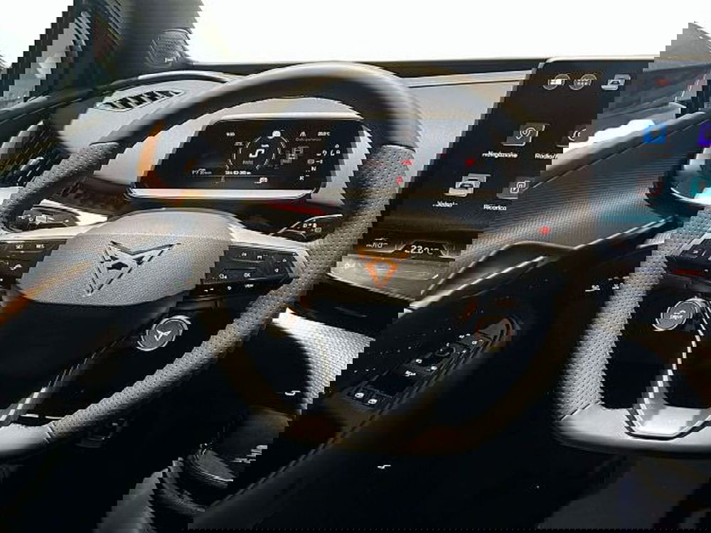 Cupra Tavascan nuova a Vicenza (9)