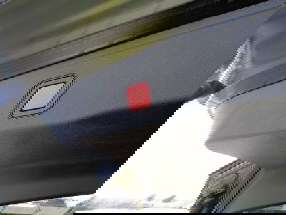 Jeep Avenger usata a Treviso (19)