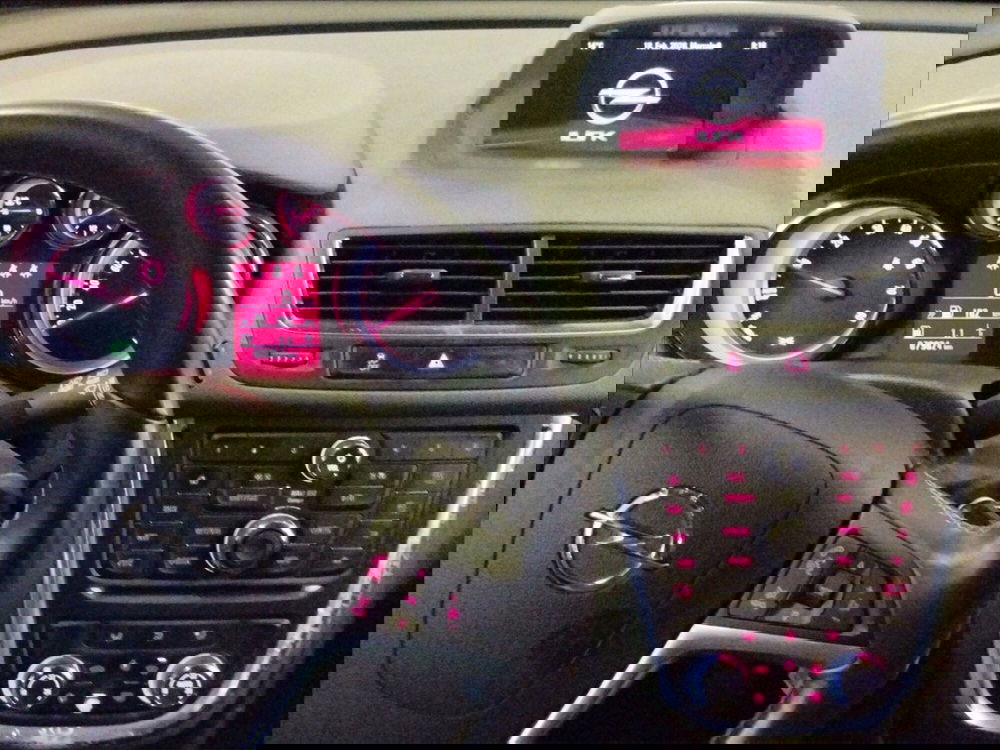 Opel Mokka usata a Milano (12)