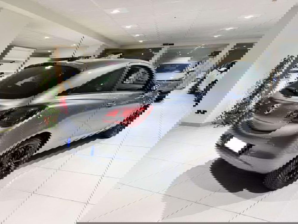 Opel Corsa Coupé usata a Savona (6)