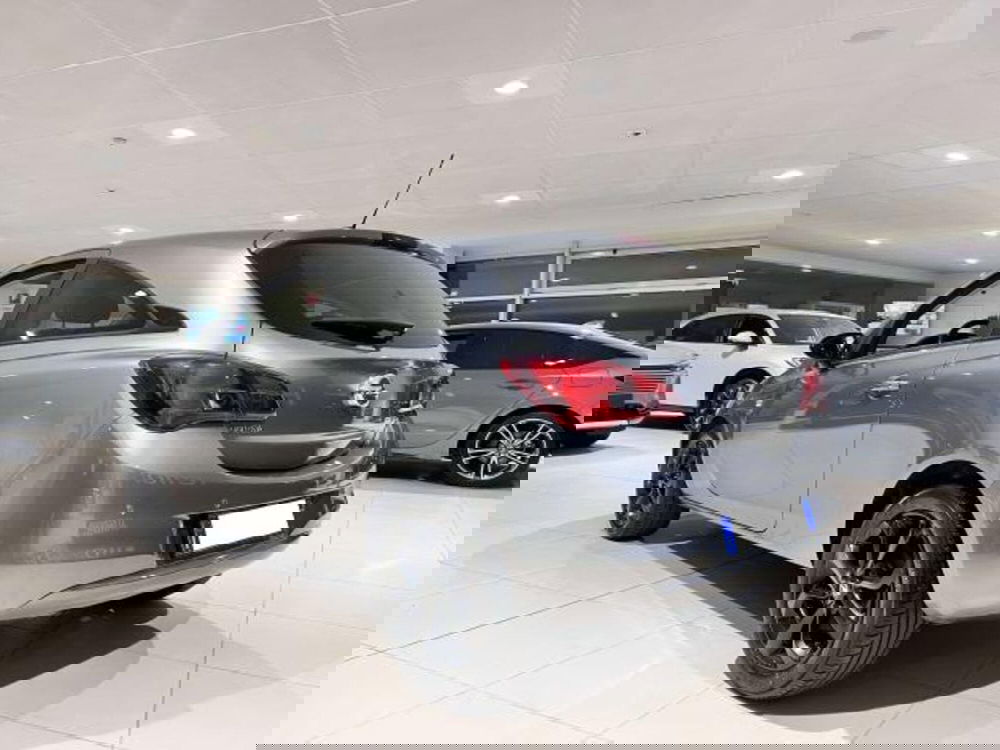 Opel Corsa Coupé usata a Savona (8)