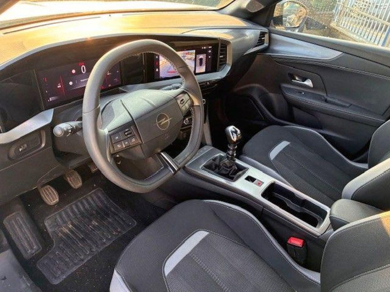 Opel Mokka usata a Milano (12)