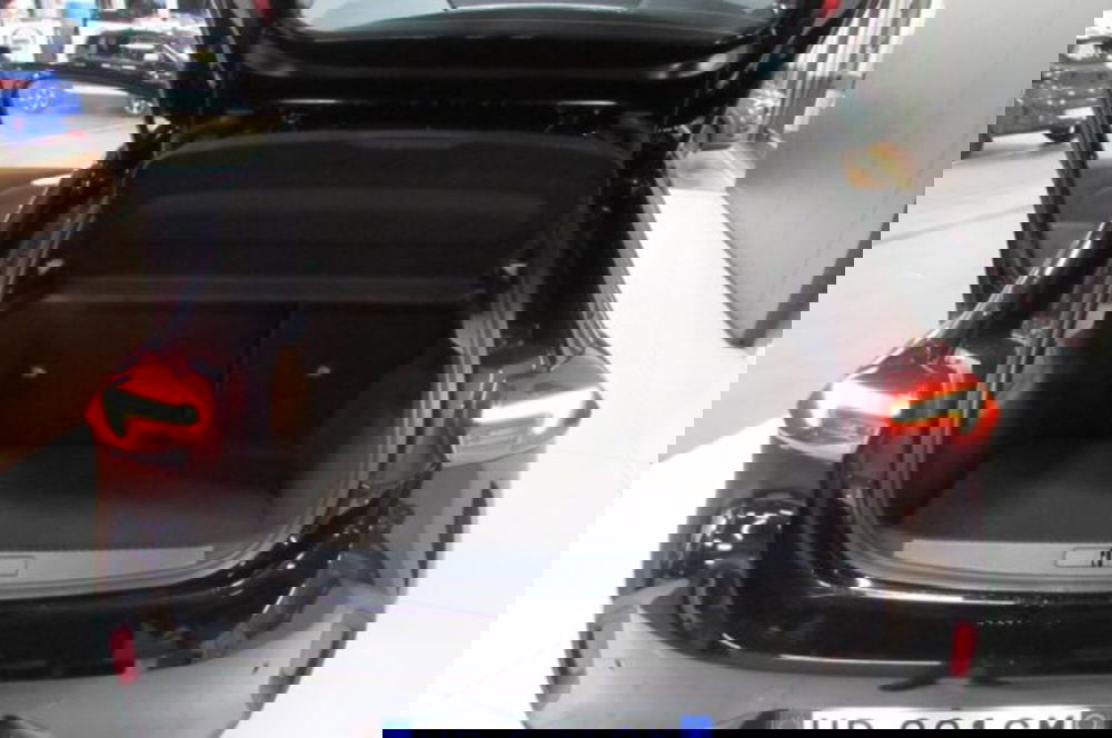 Opel Corsa nuova a Milano (12)