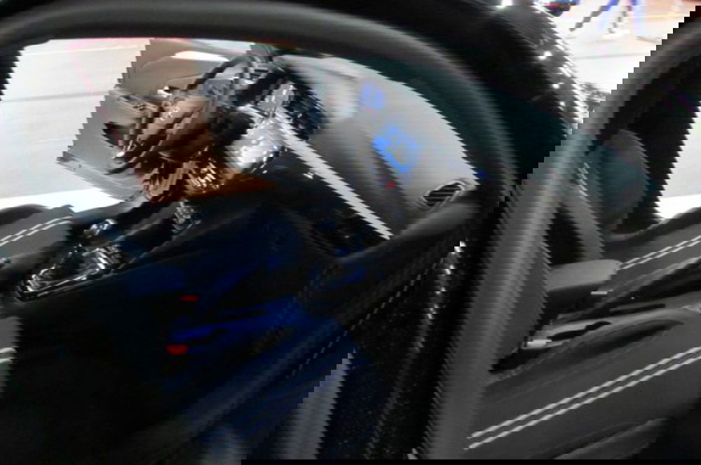 Opel Corsa nuova a Milano (14)